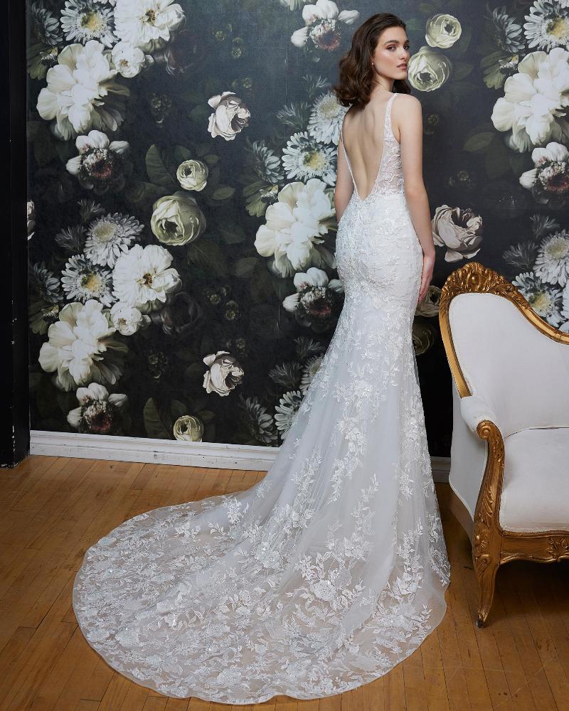 La23247 fitted sexy wedding dress with lace straps and low back2